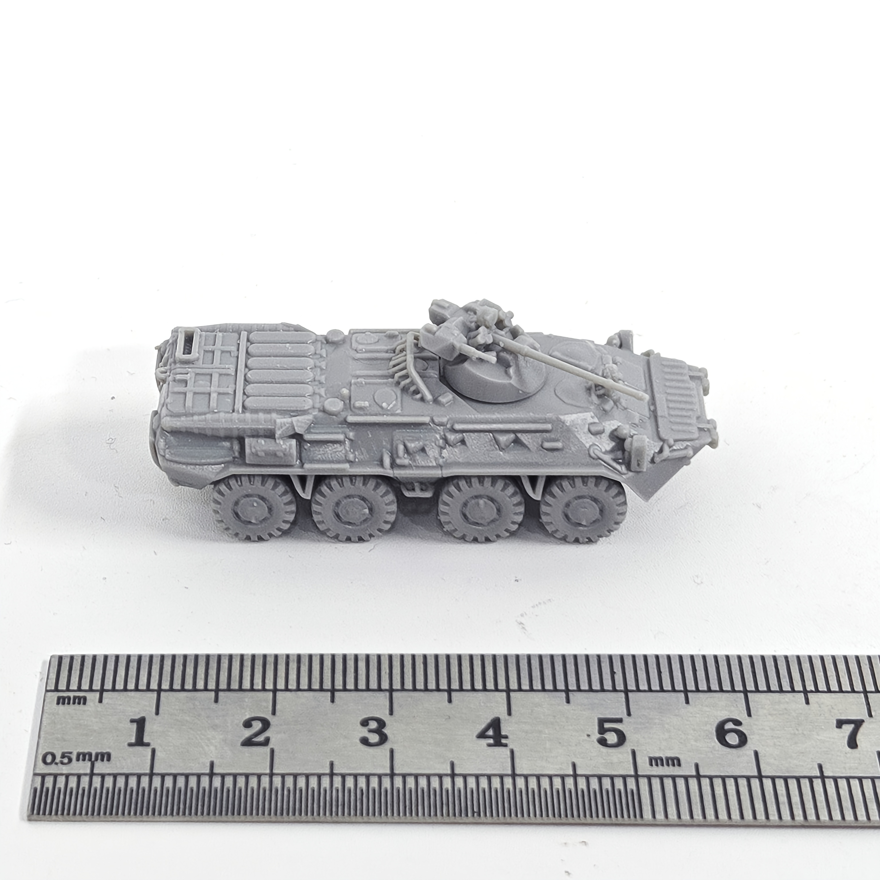 1/144 Scale BTR Infantry Fighting Vehicle Model